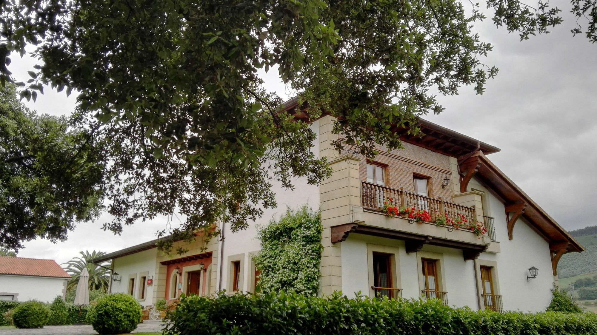 Hotel Posada La Robleda (Adults Only) Arnuero Ngoại thất bức ảnh